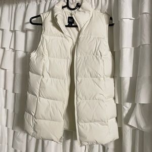 White Gap vest